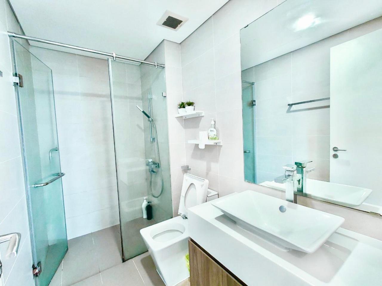 Premier Aparts - Soho Residence, City Central, 10Mins To Benthanh Market, Buivien Street Ho Chi Minh City Exterior photo